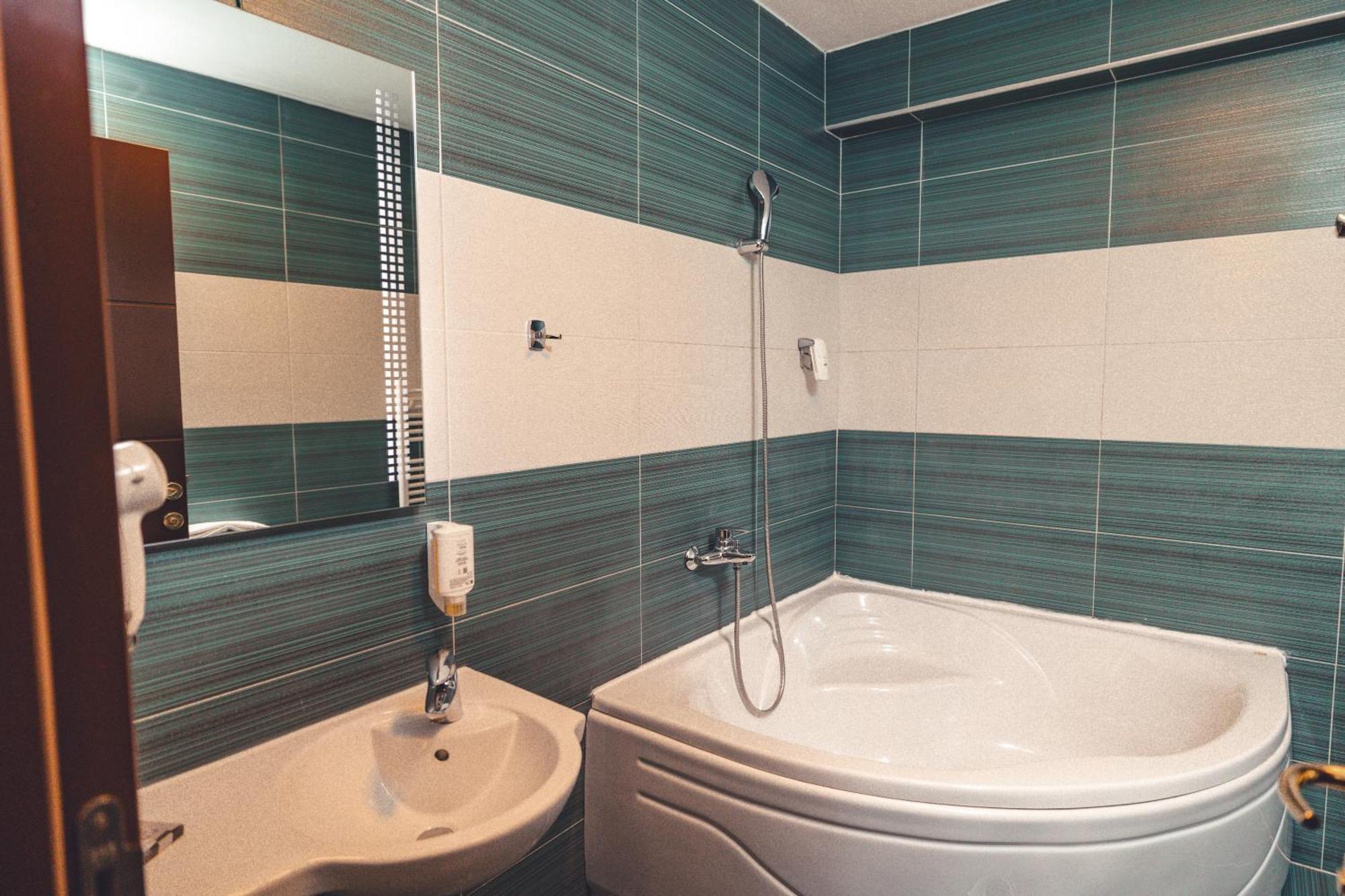 Etno Selo Stanisici Hotel Leonida Dijelovi Екстер'єр фото