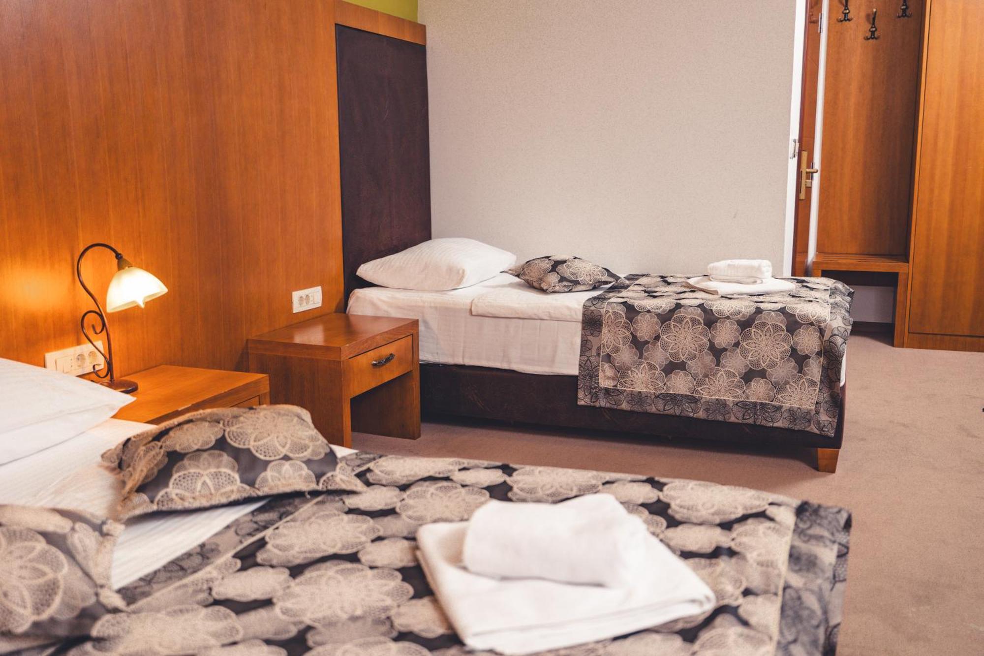 Etno Selo Stanisici Hotel Leonida Dijelovi Екстер'єр фото